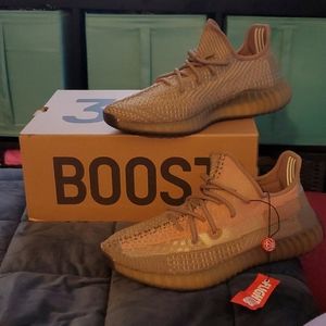 * sold* ADIDAS YEEZY Boost 350 V2 Sand Taupe 11 Or